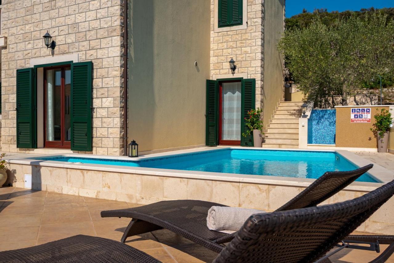 Zrnovo Villa Ana מראה חיצוני תמונה
